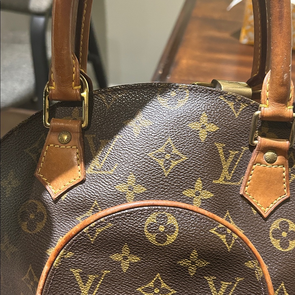 Louis Vuitton Brown and Gold Monogram Satchel - Picture 8 of 11
